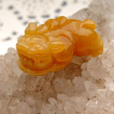 厂家年底清仓！纯天然黄玉貔貅挂坠（编号24432）鉴赏与选购指南