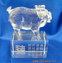 璀璨华彩，匠心传承 走进浦江雅馨水晶工艺品厂的水晶生肖世界